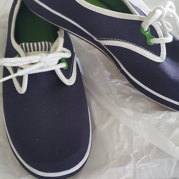 5/$25 Grasshoppers Navy and White Twill Sneaker 7 - Picture 1 of 2